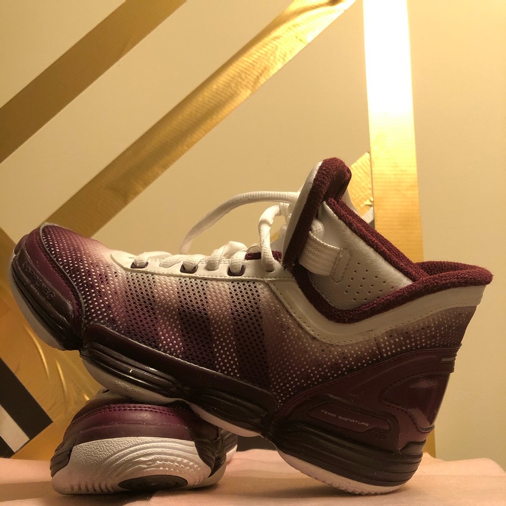 Basketball Sneaker female